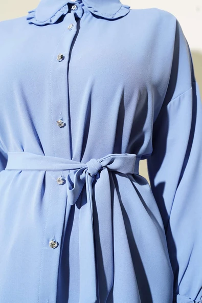 Fırfırlı Bebe Yaka Kuşaklı Gömlek Mavi - Resim 4