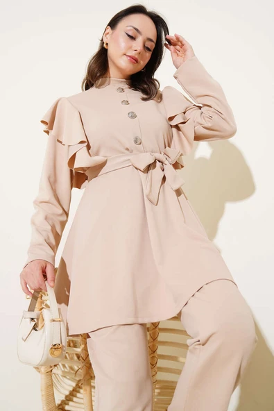 Omuz Fırfırlı Düğme Detaylı İkili Takım Bej - Resim 2