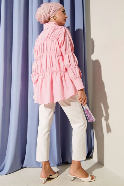 Yaka Büzgülü Gizli Düğmeli Gömlek Pembe - Resim 3