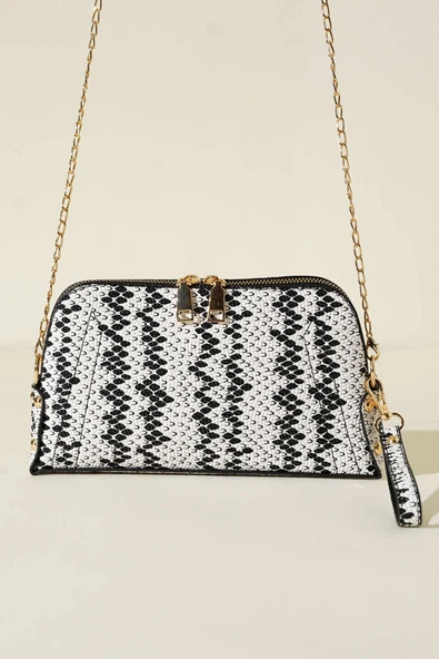 Fermuarlı Zincir Askılı Çanta Beyaz - Resim 2