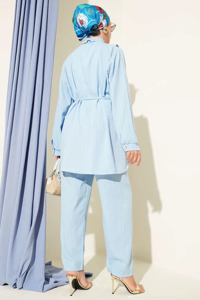 Gold Düğmeli V Fırfırlı İkili Takım Bebe Mavi - Resim 3