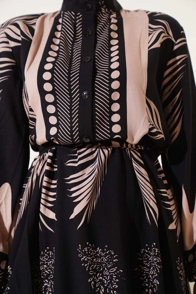 Yaprak Desenli Kuşaklı Elbise Siyah Bej - Resim 4