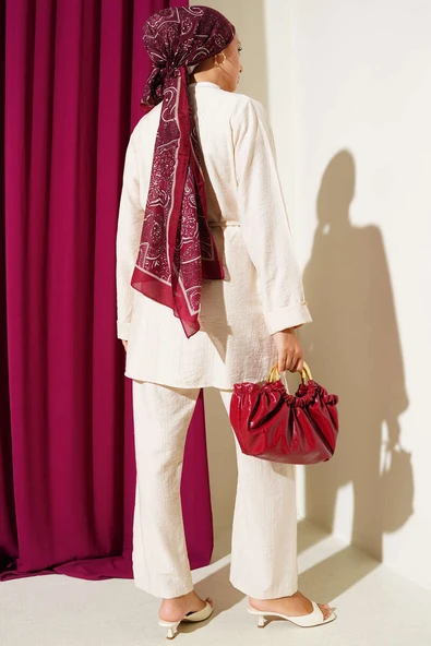 V Yaka İp Kuşaklı İkili Takım Bej - Resim 3