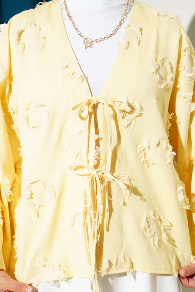 Önü Bağcıklı Püskül Detaylı Kimono Sarı - Resim 4