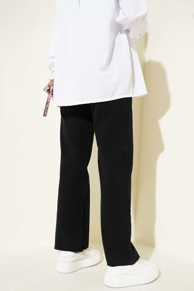 Kesik Paça Salaş Kot Pantolon Siyah - Resim 3