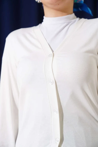 Düğmeli Kısa Viskon Hırka Ekru - Resim 4