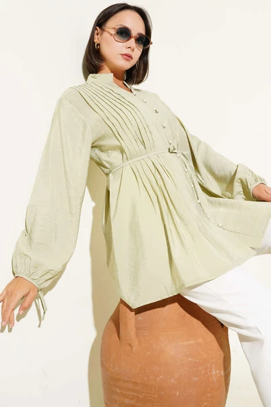 Önü Pileli Düğmeli Gömlek Çağla Yeşili ürün görseli 1
