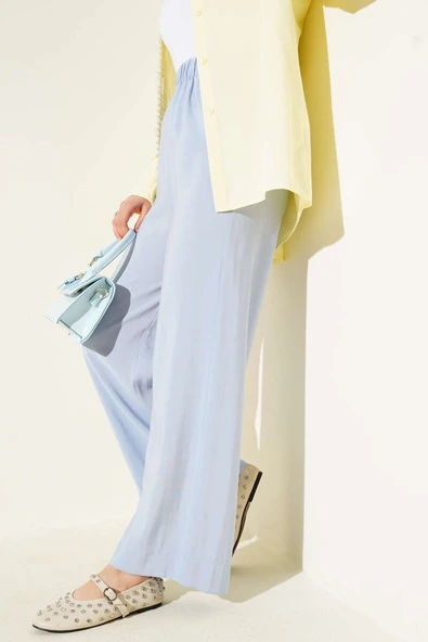 Parlak Görünümlü Kumaş Pantolon Bebe Mavi ürün görseli 1