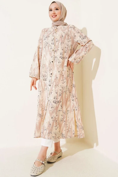 Desenli Metal Düğmeli Uzun Gömlek Latte - Resim 2