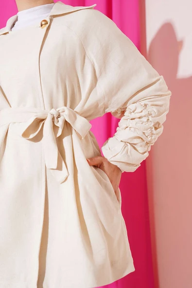 Gold Düğmeli Kolları Büzgülü Ceket Bej - Resim 4