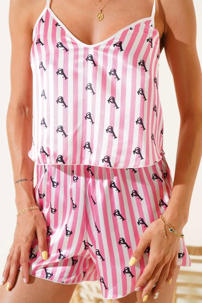 LS Baskılı Askılı Saten Pijama Takımı Çizgili Pembe - Resim 4