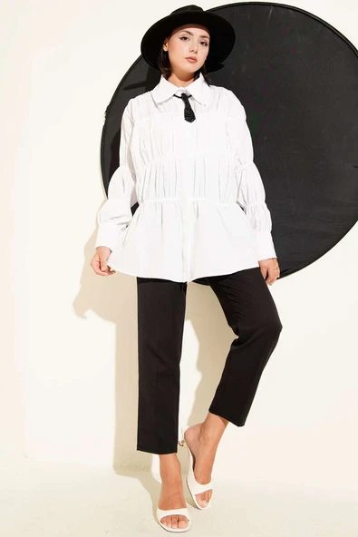 Yaka Büzgülü Gizli Düğmeli Gömlek Beyaz - Resim 2