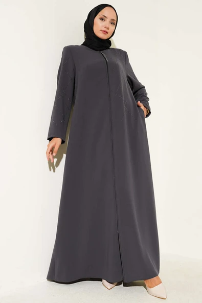 Baklava Desen Taşlı Fermuarlı Ferace Füme ürün görseli