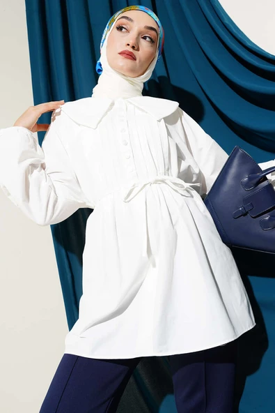 Yarım Düğmeli Nervürlü Tunik Beyaz ürün görseli