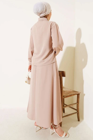 V Dikişli Etekli İkili Takım Latte - Resim 3