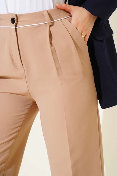 Kemer Biyeli Kumaş Pantolon Latte - Resim 4