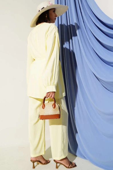 Bebe Yaka İp Kuşaklı İkili Takım Sarı - Resim 3