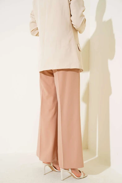 Bel Lastikli Palazzo Kumaş Pantolon Latte - Resim 3