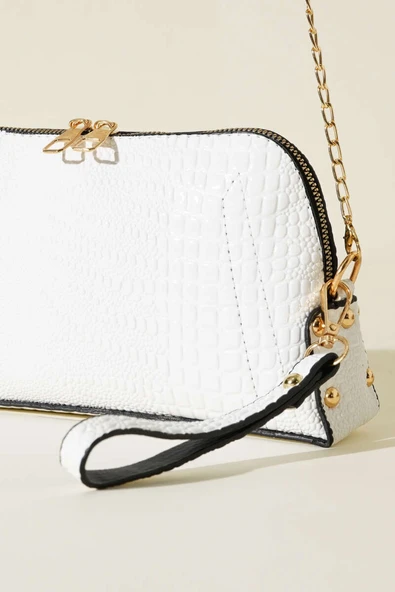 Fermuarlı Zincir Askılı Çanta Beyaz Kroko - Resim 3