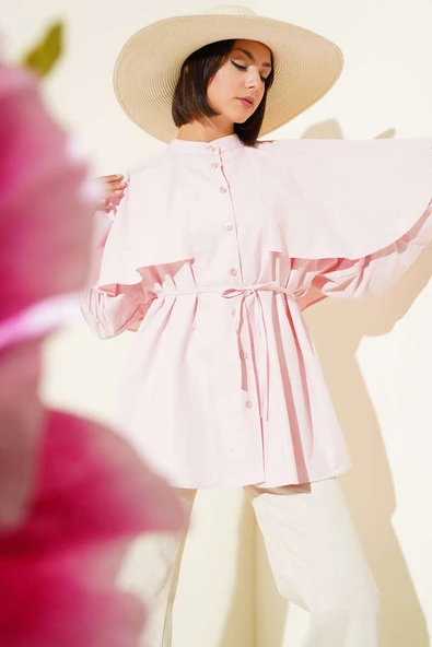 Pelerinli İp Kuşaklı Gömlek Pembe ürün görseli 1