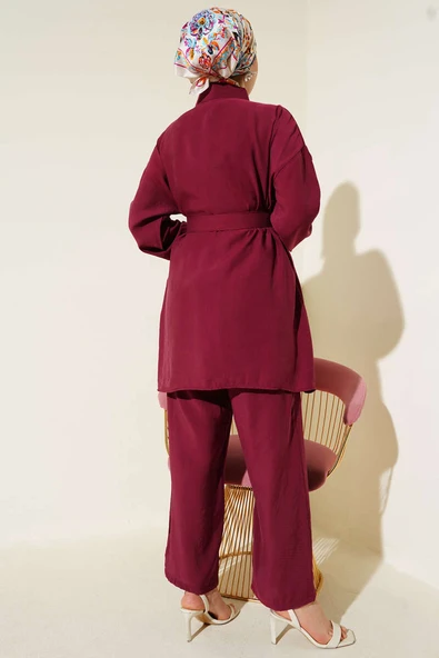 Metal Düğmeli Kemerli İkili Takım Bordo - Resim 3