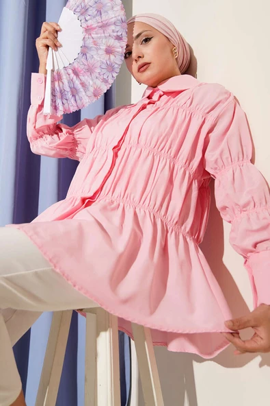 Yaka Büzgülü Gizli Düğmeli Gömlek Pembe ürün görseli 1