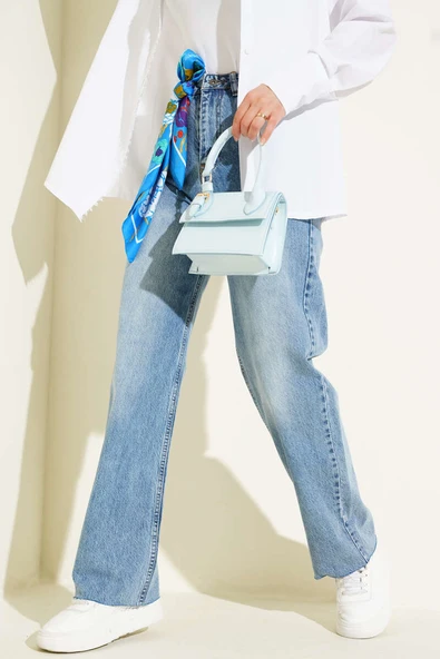 Kesik Paça Salaş Kot Pantolon Açık Mavi Kar ürün görseli 1