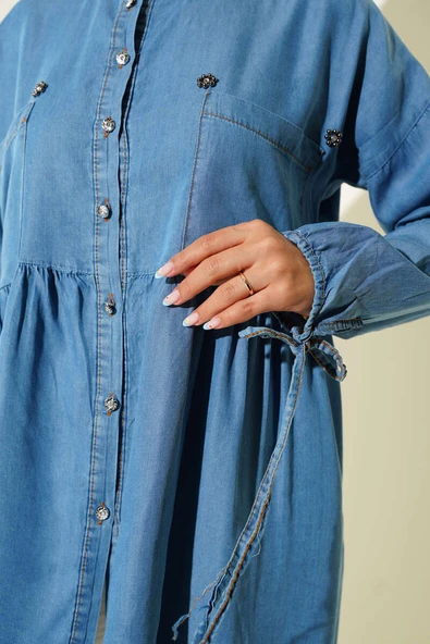 Bilek Bağcıklı Taş Düğmeli Kot Gömlek Açık Kot - Resim 4