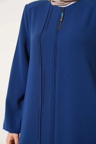 Taşlı Dikişli Omuz Vatkalı Büyük Beden Ferace Indıgo - Resim 4