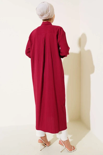 Tahta Düğmeli Ağaç Kabuğu Uzun Gömlek Bordo - Resim 3