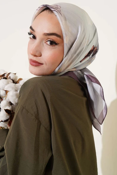 Çiçek Desen Twill Eşarp Acı Kahve ürün görseli 1