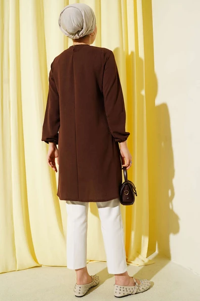 Bisiklet Yaka Biyeli Ayrobin Tunik Kahve - Resim 3