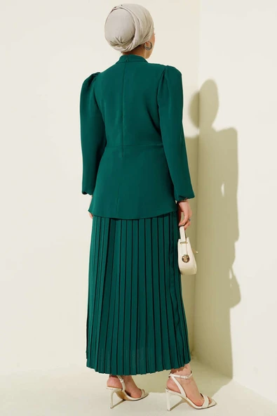 Yan Büzgülü Pileli Etekli İkili Takım Zümrüt - 3