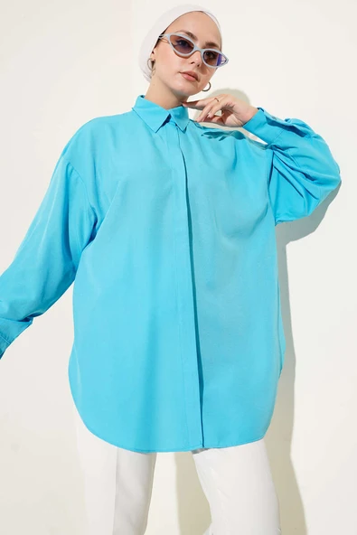 Basic Gizli Düğmeli Gömlek Turkuaz ürün görseli 1