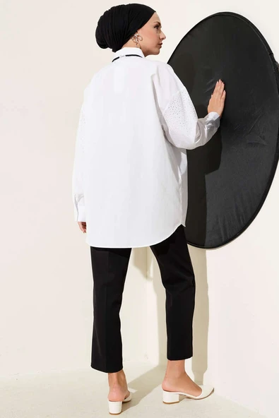 Mini Taşlı Sivri Yaka Gömlek Beyaz - Resim 3