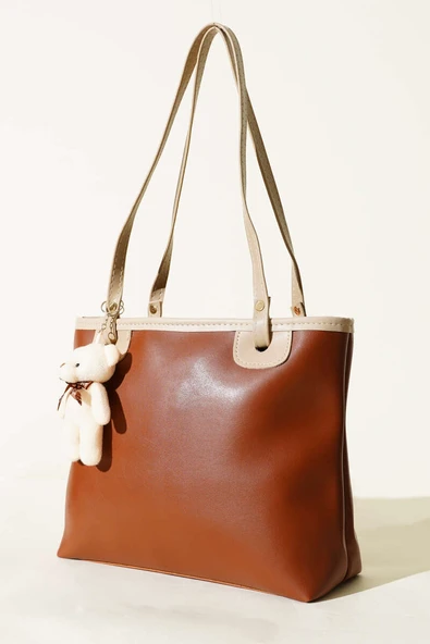 İnce Kulplu Ayıcık Aksesuarlı Çanta Taba ürün görseli 1