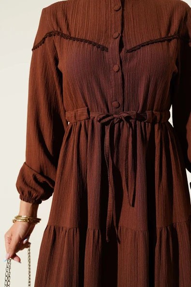 Bel Tünelli Düğmeli Ağaç Kabuğu Elbise Kahve - Resim 4