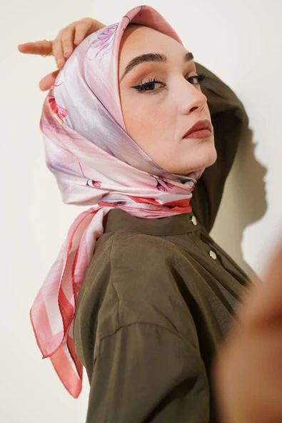 Çiçek Desen Twill Eşarp Gül Kurusu ürün görseli 1