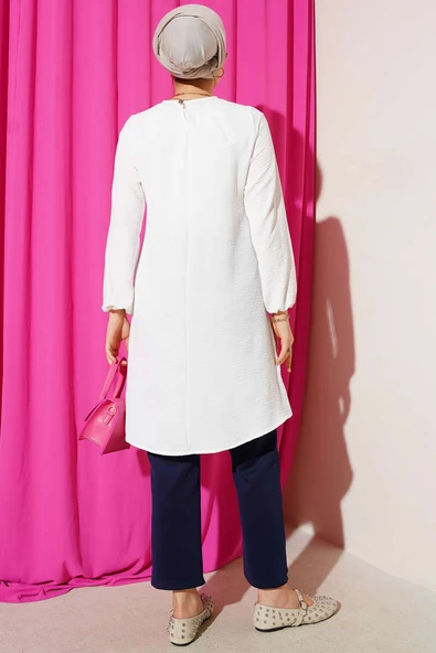 Bisiklet Yaka Biyeli Ayrobin Tunik Ekru - Resim 3