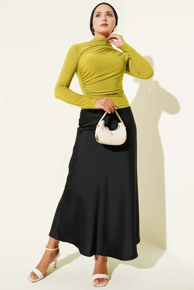 Yanları Büzgü Detaylı Sandy Bluz Yağ Yeşili - Resim 2