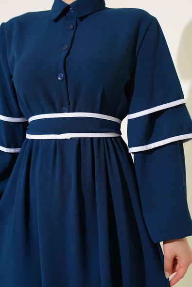 Yarım Düğmeli Garnili Kuşaklı Elbise Petrol - Resim 4