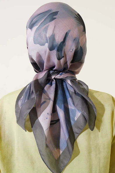 Su Gölgesi Desenli Eşarp Kayrak Grisi - Resim 3