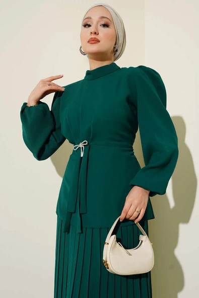 Yan Büzgülü Pileli Etekli İkili Takım Zümrüt - 2