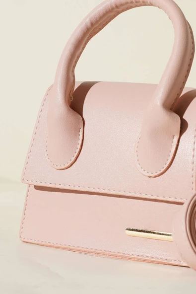 Gold Arma Detaylı Çanta Pudra - Resim 3