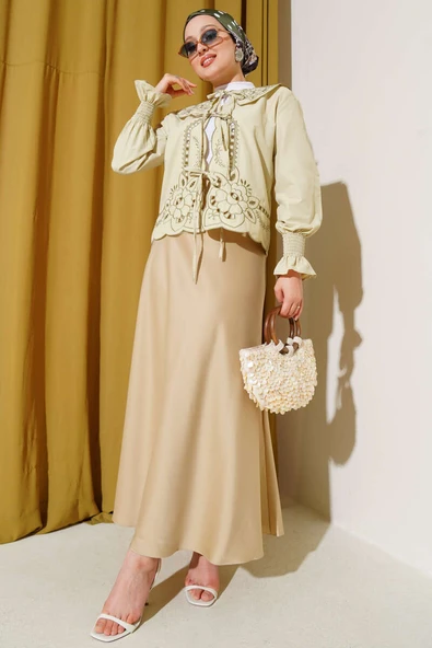 Bebe Yaka Nakışlı Bağlamalı Bluz Çağla Yeşili - Resim 2