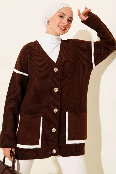 Cepli Gold Düğmeli Triko Hırka Kahve ürün görseli 1