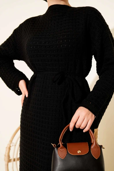 Ajurlu İp Kuşaklı Triko Elbise Siyah - Resim 4