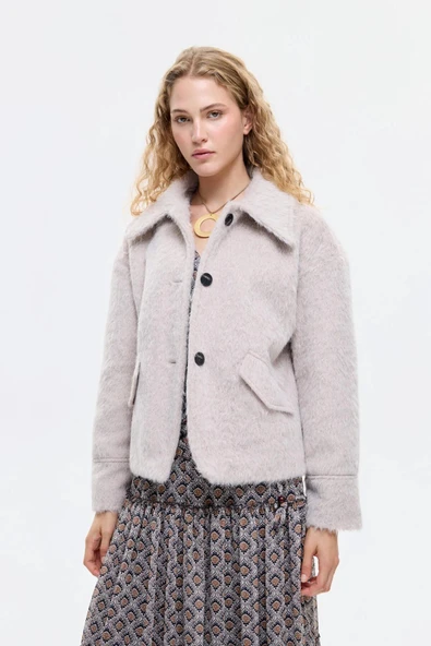 Quzu Cep Detaylı Kadın Ceket - Resim 3