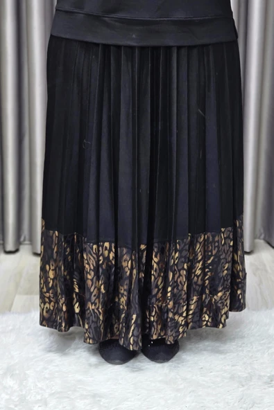 Kadın Tesettür Giyim Büyük Beden Pileli Leopar Desenli Etekli Takım