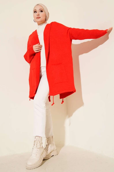 Kapşonlu Çift Cepli Triko Hırka Kırmızı ürün görseli